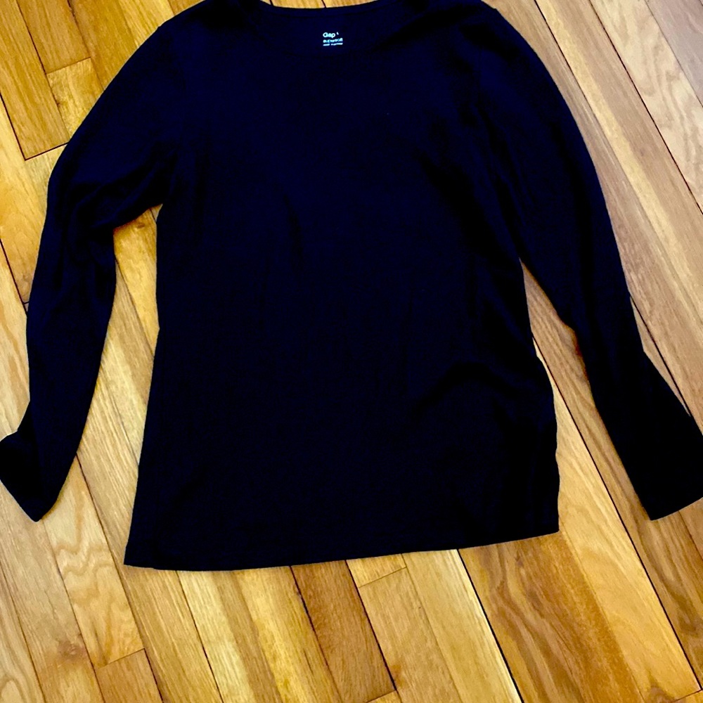 GAP black supersoft long sleeve tee